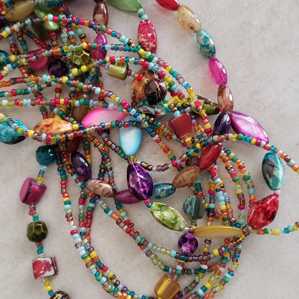 Necklace MultiColor Multi Strand - Picture 4 of 4